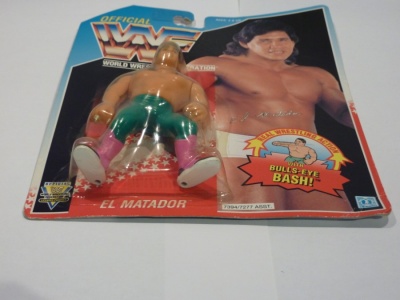 El Matador WWF - Hasbro 1992 - Series 6 - MOC - Wrestling Figure