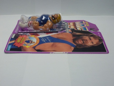 Hacksaw Jim Duggan WWF - Hasbro 1993 - Series 9 - MOC - Wrestling Figure