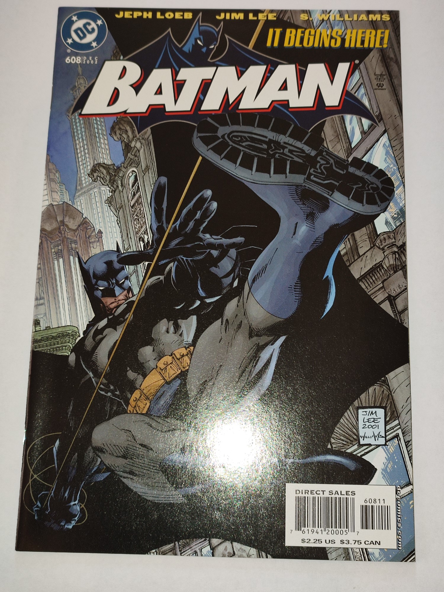 Batman #608 - DC 2002 - Hush Part 1 - Valleycomics
