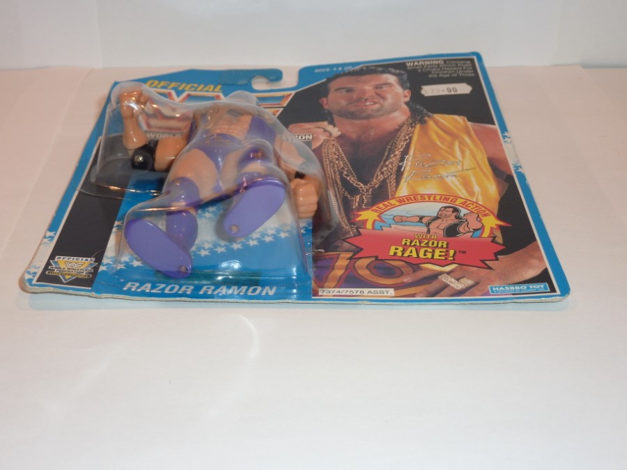 Razor Ramon WWF - Hasbro 1994 - Series 10 - Purple Fig - Blue Card ...